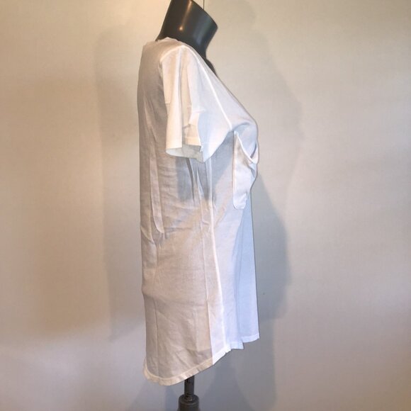 Bobi V-Neck T-Shirt with Pocket Size S - Picture 3 of 12